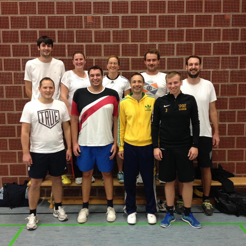 Anton Fugger Realschule Babenhausen Schulzentrum Babenhausen gewinnt Lehrervolleyballturnier 2018
